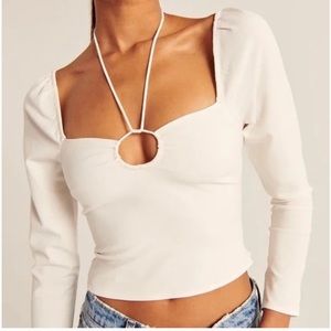 🌸 Abercrombie & Fitch Long-Sleeve Keyhole Strappy Blouse 🌸